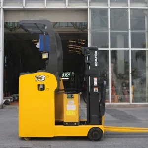 Xe nâng điện đứng lái KOMATSU FB13RS-14