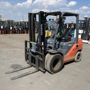 Xe nâng dầu TOYOTA 02-8FD25