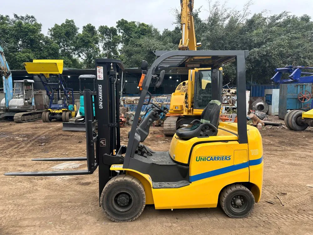 Xe nâng dầu UNICARRIERS FD18T14