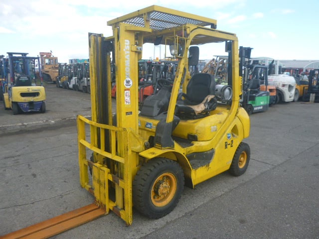 Xe nâng xăng KOMATSU FG20C-16