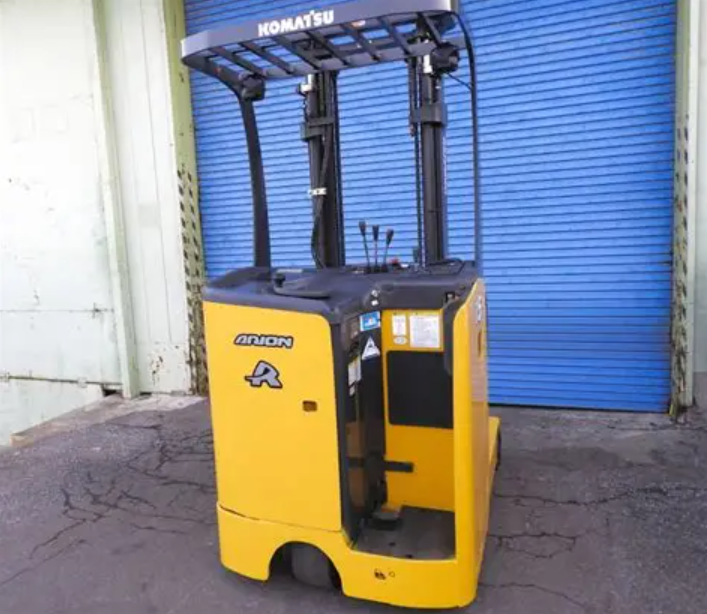 Xe nâng điện đứng lái KOMATSU FB15RL-14