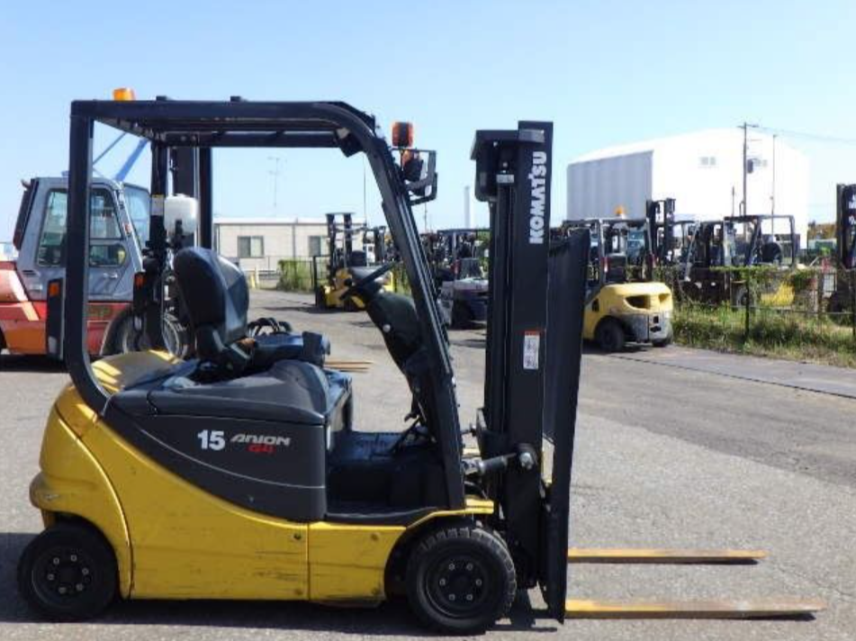 Xe nâng điện ngồi lái KOMATSU FB15G-12