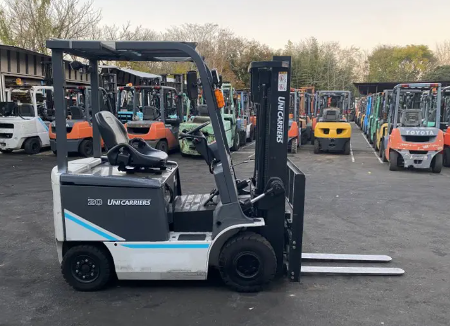 Xe nâng điện ngồi lái UNICARRIERS FB20-8