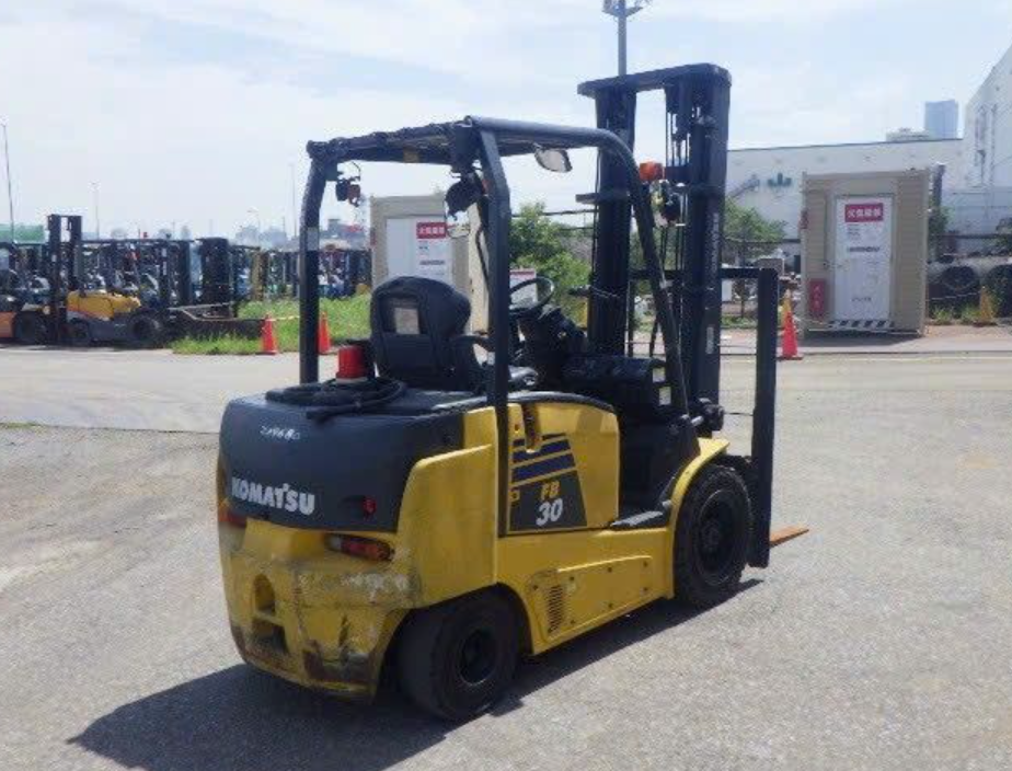 Xe nâng điện ngồi lái KOMATSU FB30-12 gắn pin lithum 72V - 460Ah PKGFF72460
