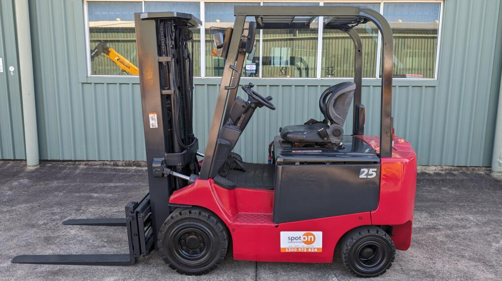 Xe nâng điện ngồi lái NICHIYU FB25PN-77B-450SF