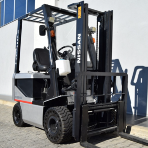 Xe nâng điện ngồi lái NISSAN K1B1L14