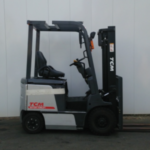 Xe nâng điện ngồi lái TCM FB15-7