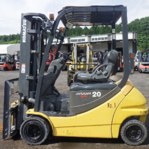Xe nâng điện ngồi lái KOMATSU FB20AHB-12