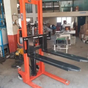Xe nâng tay cao HS1516