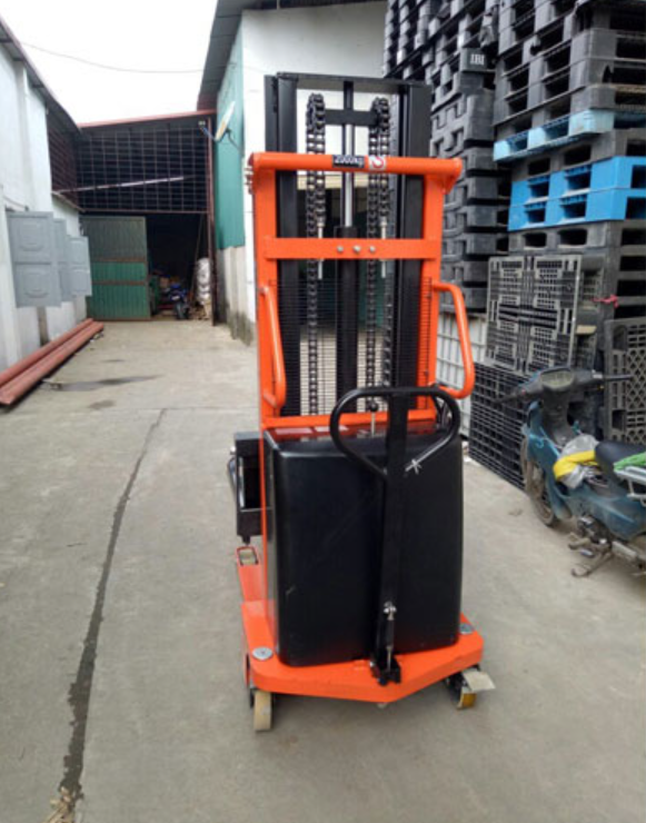 Xe nâng bán tự động Mitsulift SES20/30