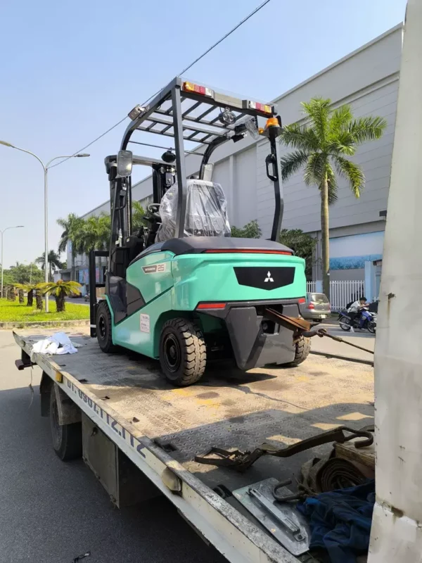 Liên hệ ngay hôm nay để nhận giá ưu đãi cho xe nâng điện Liên hệ ngay hôm nay để nhận giá ưu đãi cho xe nâng điện