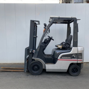 Xe nâng xăng NISSAN EBT-P1F1