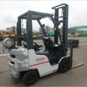 Xe nâng Xăng Nissan P1F1A15J