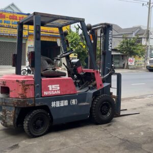 Xe nâng xăng Nissan J01M15