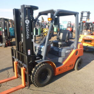 Xe nâng Xăng TOYOTA 02-8FG20