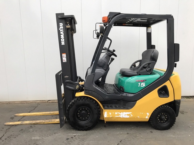 Xe nâng xăng KOMATSU FG15T-18