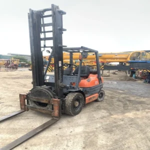 Alternative view of Xe nâng dầu TOYOTA 6FD25