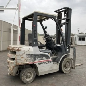 Alternative view of Xe Nâng Dầu Nissan Y1F2M20