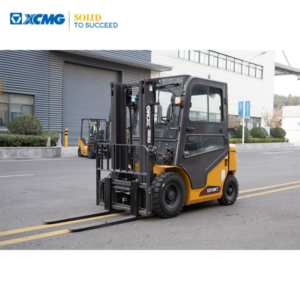 Alternative view of Xe nâng dầu 2 tấn XCF20KT