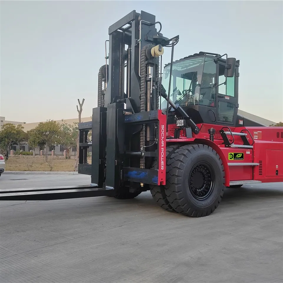 Xe nâng điện 30 tấn
