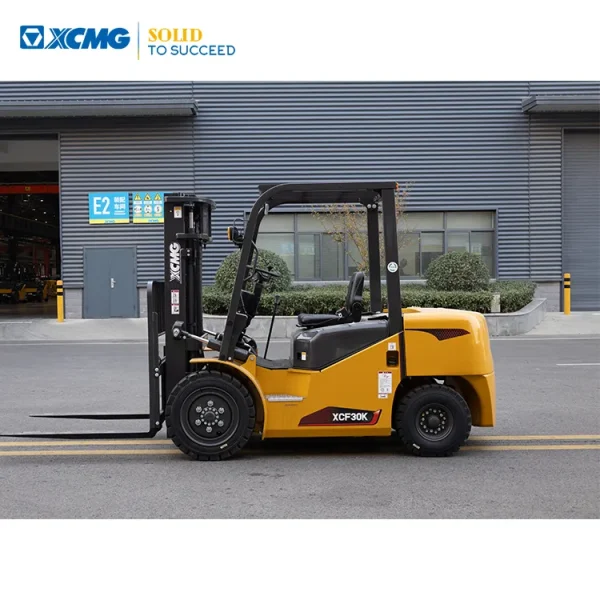 Doanh nghiệp sử dụng xe nâng thuê tại Hà Nội để quản lý kho bãi và vận chuyển hàng hóa dễ dàng. Doanh nghiệp sử dụng xe nâng thuê tại Hà Nội để quản lý kho bãi và vận chuyển hàng hóa dễ dàng.