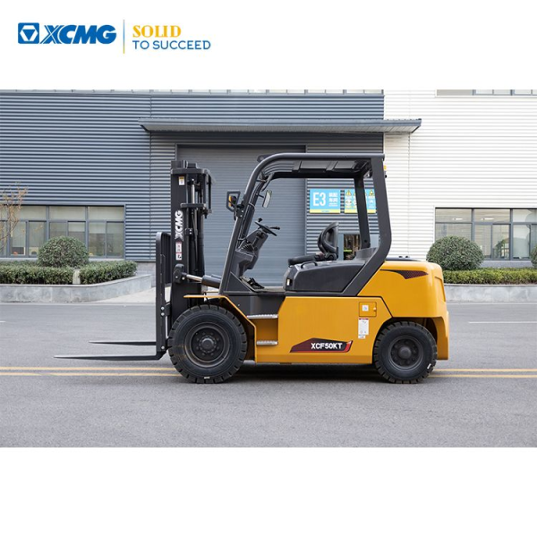 Xe nâng dầu 5 tấn XCF50KT